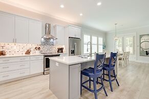 Bright Foley Home w/ Patio - 7 Mi to Wharf & Beach