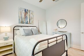 Bright Foley Home w/ Patio - 7 Mi to Wharf & Beach