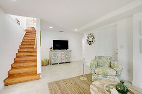 St Augustine Home Near Vilano Beach: Pets Welcome!