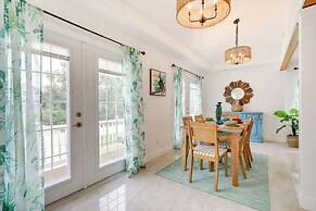 St Augustine Home Near Vilano Beach: Pets Welcome!
