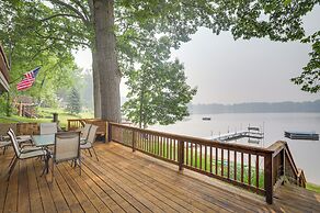 Lakefront Sister Lakes Vacation Rental w/ Dock!