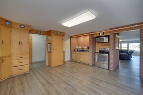 Nature's Paradise: Rustic Retreat in Wisconsin!