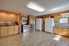 Nature's Paradise: Rustic Retreat in Wisconsin!