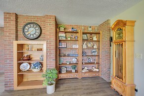 Nature's Paradise: Rustic Retreat in Wisconsin!
