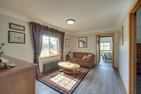 Nature's Paradise: Rustic Retreat in Wisconsin!