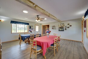 Nature's Paradise: Rustic Retreat in Wisconsin!