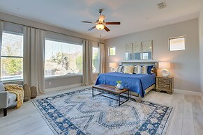 Saltwater Pool & Swim-up Bar: Goodyear Oasis!