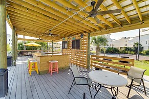 Orange Beach Condo w/ Dock: Boater's Paradise!