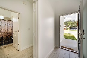 3 Mi to Lakefront Beach: St Cloud Apt