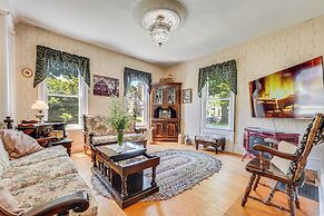 ~ 6 Mi to Lake George: Charming Adirondack Home!