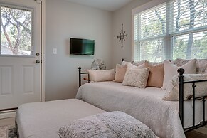 Canyon Lake Vacation Rental < 1/2 Mi to Water!