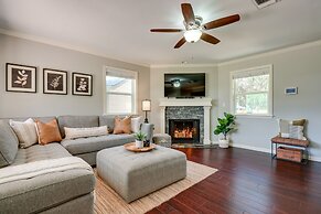 Canyon Lake Vacation Rental < 1/2 Mi to Water!