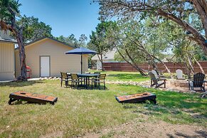 Canyon Lake Vacation Rental < 1/2 Mi to Water!
