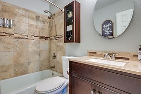 Canyon Lake Vacation Rental < 1/2 Mi to Water!