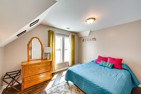 Pet-friendly Home - 6 Mi to Downtown Milwaukee!