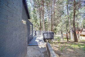 Crestline Vacation Rental, Close to Hiking Trails!