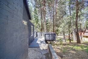 Crestline Vacation Rental, Close to Hiking Trails!