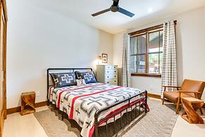 Mountain Views: Luxurious Grand Lake Escape!