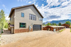 Mountain Views: Luxurious Grand Lake Escape!