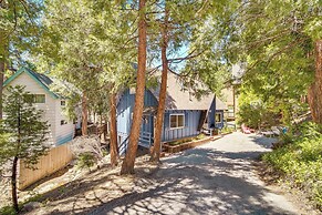 Lake Arrowhead Cabin: Steps to Lake!