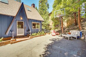 Lake Arrowhead Cabin: Steps to Lake!