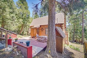 Crestline Area Vacation Rental Cabin w/ Decks!