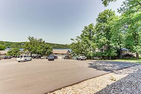 Pool Access & Lake View: Osage Beach Condo!