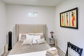 Pet-friendly California Abode w/ Fenced-in Yard!