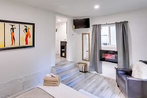 Pet-friendly California Abode w/ Fenced-in Yard!