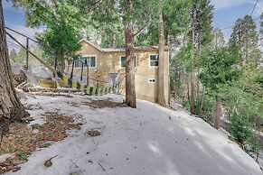 Pet-friendly California Abode w/ Fenced-in Yard!