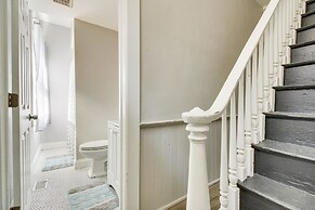 Cincinnati Vacation Rental ~ 4 Mi to Downtown!