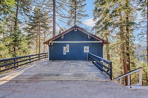 Tree-lined Lake Arrowhead Cabin ~ 1 Mi to Village!