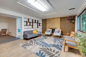 Expansive Lake Forest Park Home w/ Private Deck!