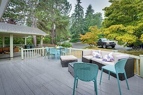 Expansive Lake Forest Park Home w/ Private Deck!