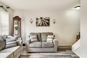 Rochester Retreat Near Parks, Entertainment & More