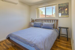 Joshua Tree Home w/ Patio - 5 Mi to National Park!