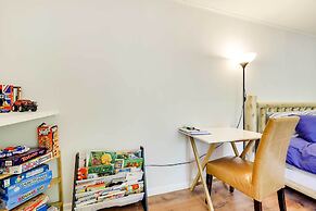 Private Deck & Grill: Pocono Pines Retreat!