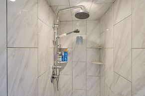 Upscale Pflugerville Paradise w/ Private Pool!