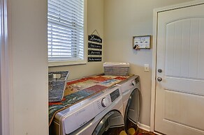 Cozy South Carolina Retreat w/ Patio & Fireplace!