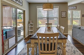 Cozy South Carolina Retreat w/ Patio & Fireplace!