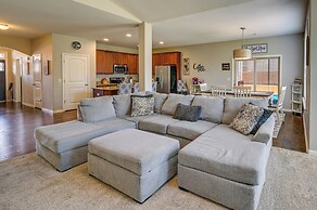 Cozy South Carolina Retreat w/ Patio & Fireplace!