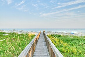 Coastal Murrells Inlet Condo With Balcony!