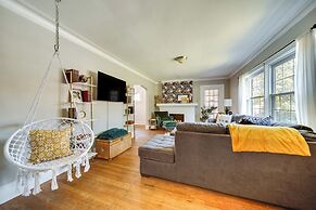 Historic Detroit Bungalow: Pet & Family Friendly