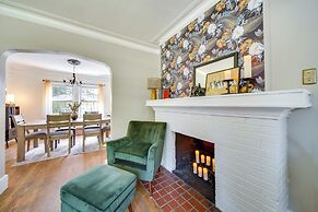 Historic Detroit Bungalow: Pet & Family Friendly