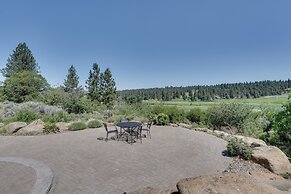Klamath Falls Getaway w/ Pool & Hot Tub Access!