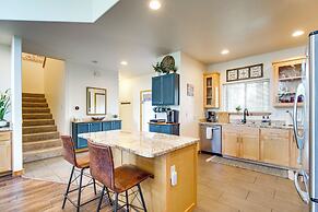 Klamath Falls Getaway w/ Pool & Hot Tub Access!