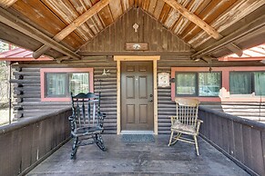 Remote Escape: Klamath Falls Cabin By Lake & Hikes