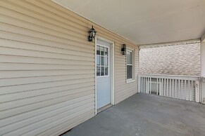 Sunny Seaside Heights Retreat: Walkable Location!