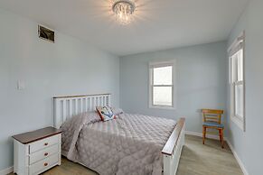 Sunny Seaside Heights Retreat: Walkable Location!