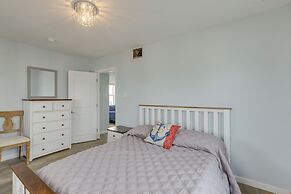 Sunny Seaside Heights Retreat: Walkable Location!